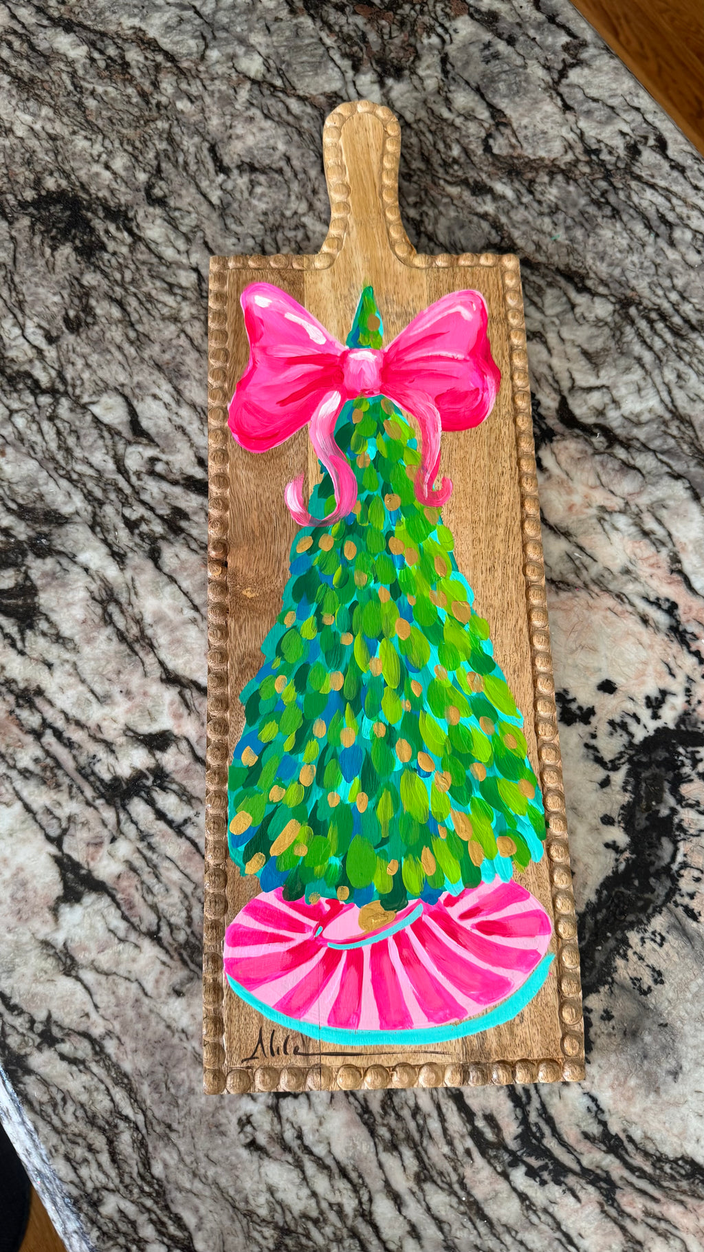 Pretty Christmas Tree Charcuterie Board