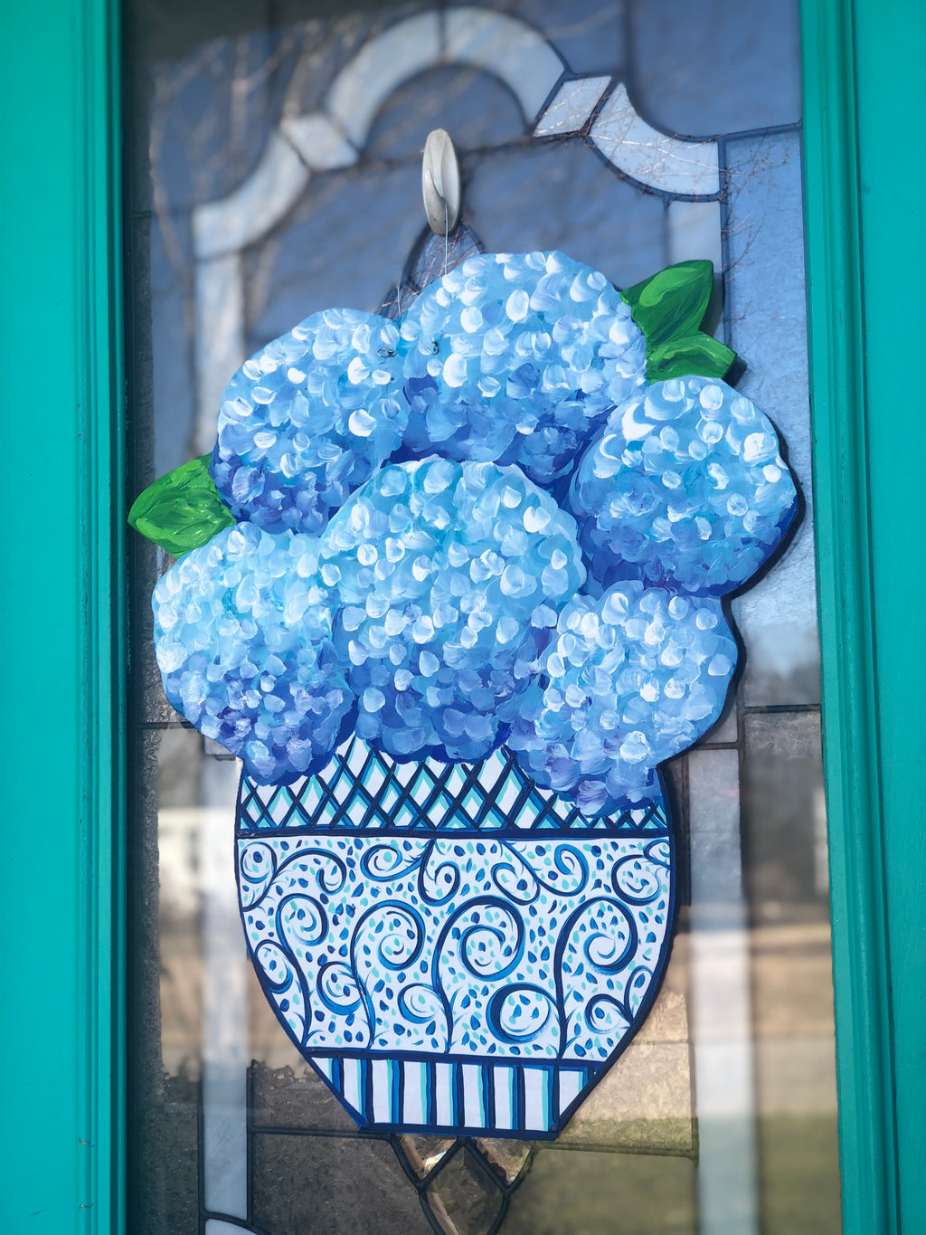 Blue Hydrangea Door Hanger in Chinoiserie Vase